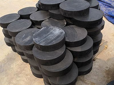 睢县板式橡胶支座由若干层橡胶片与薄钢板经加压硫化